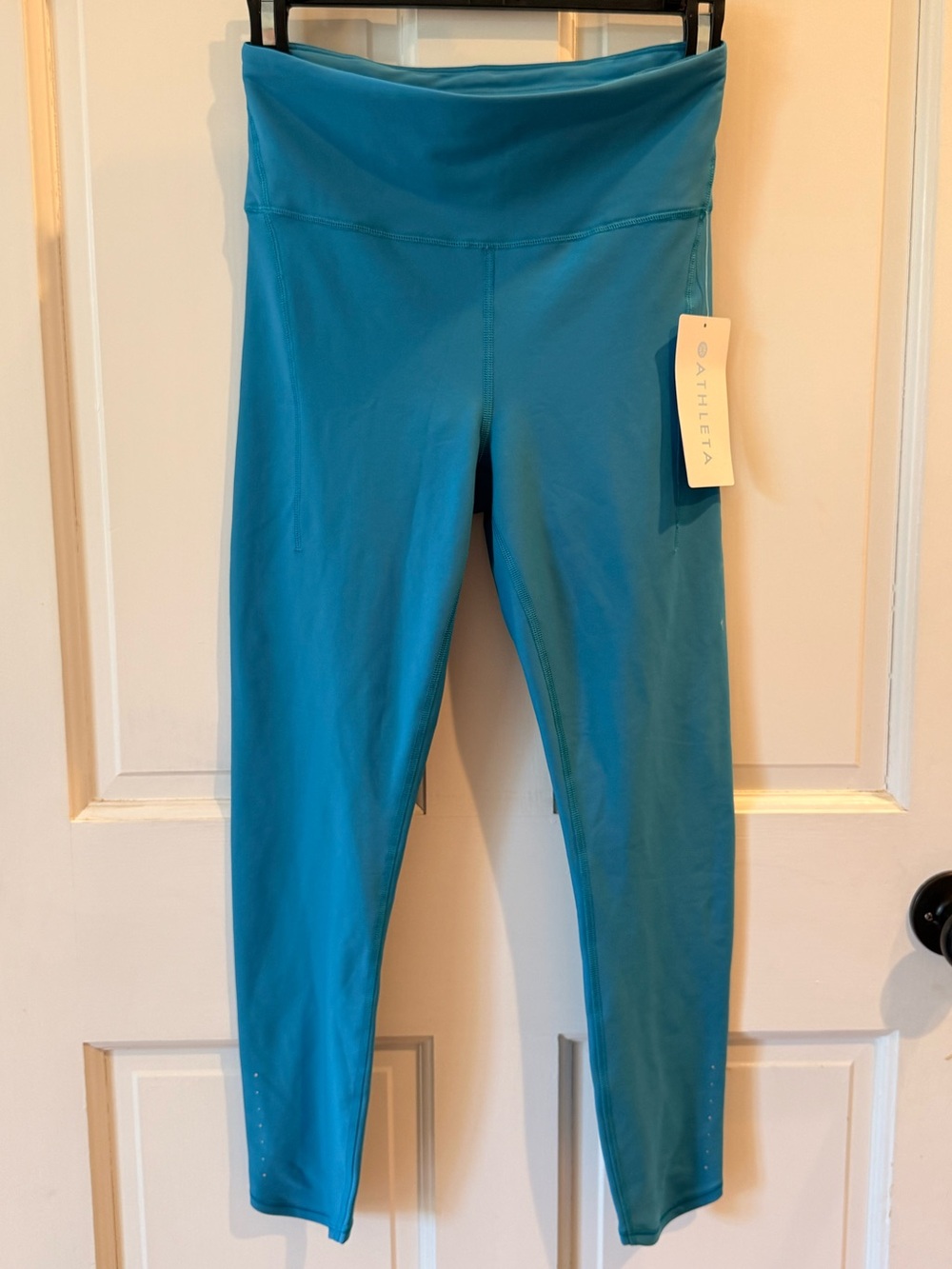 Athleta Pacesetter 7/8 Tight Leggings NWT Sz S